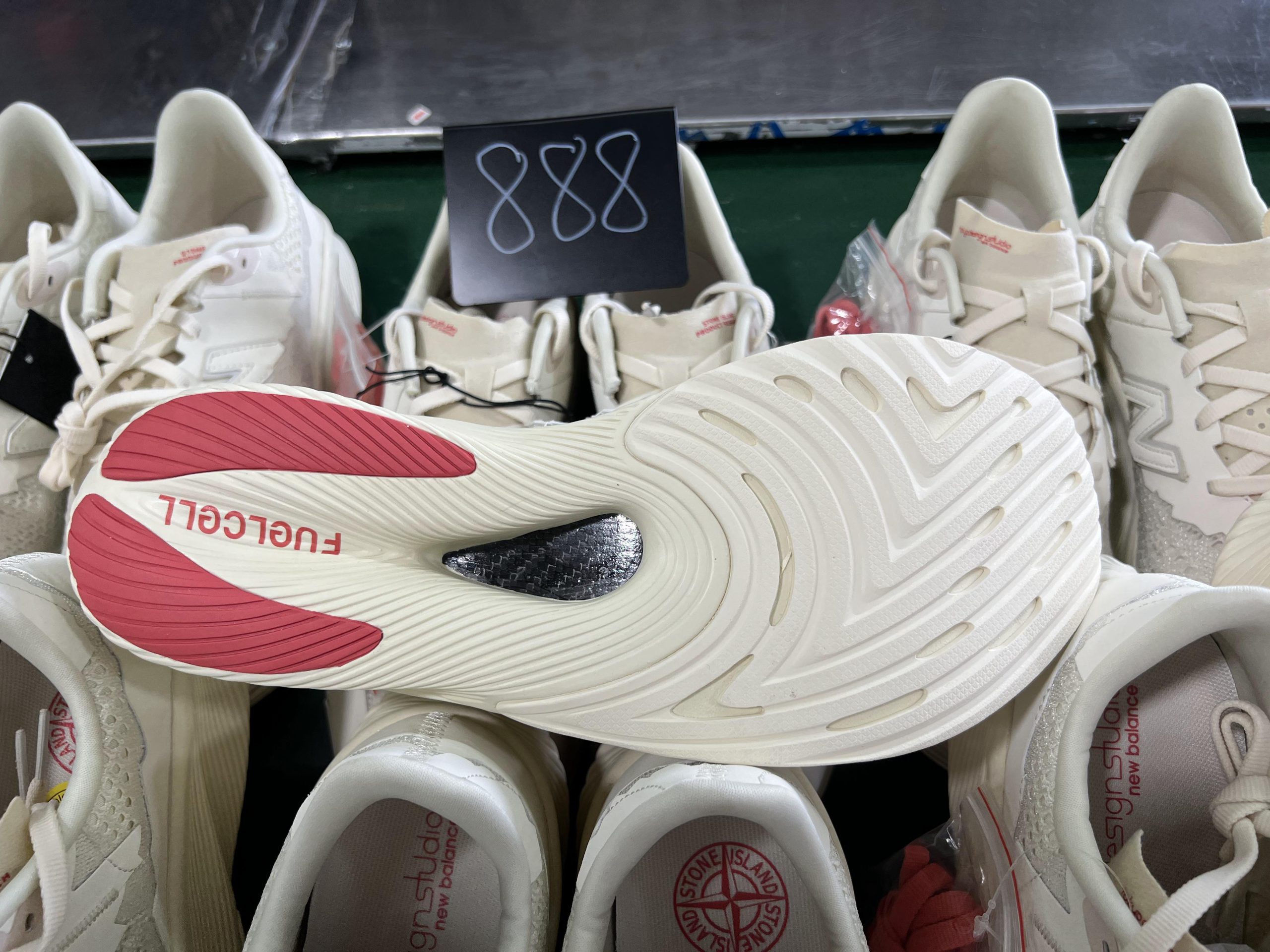 New Balance FuelCell RC Elite V2 SI Stone Island TDS