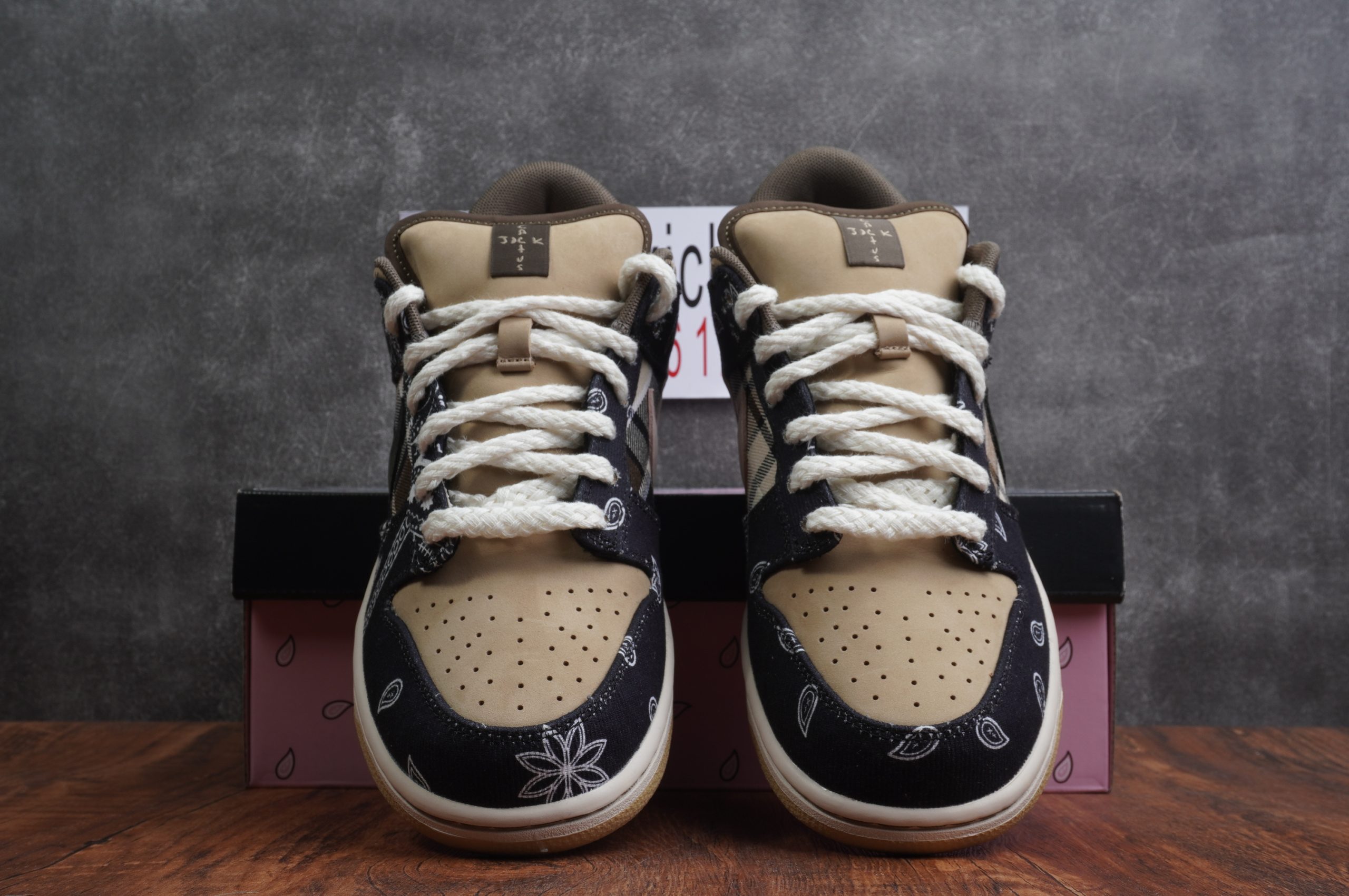 Nike SB Dunk Low Travis Scott (Regular Box)