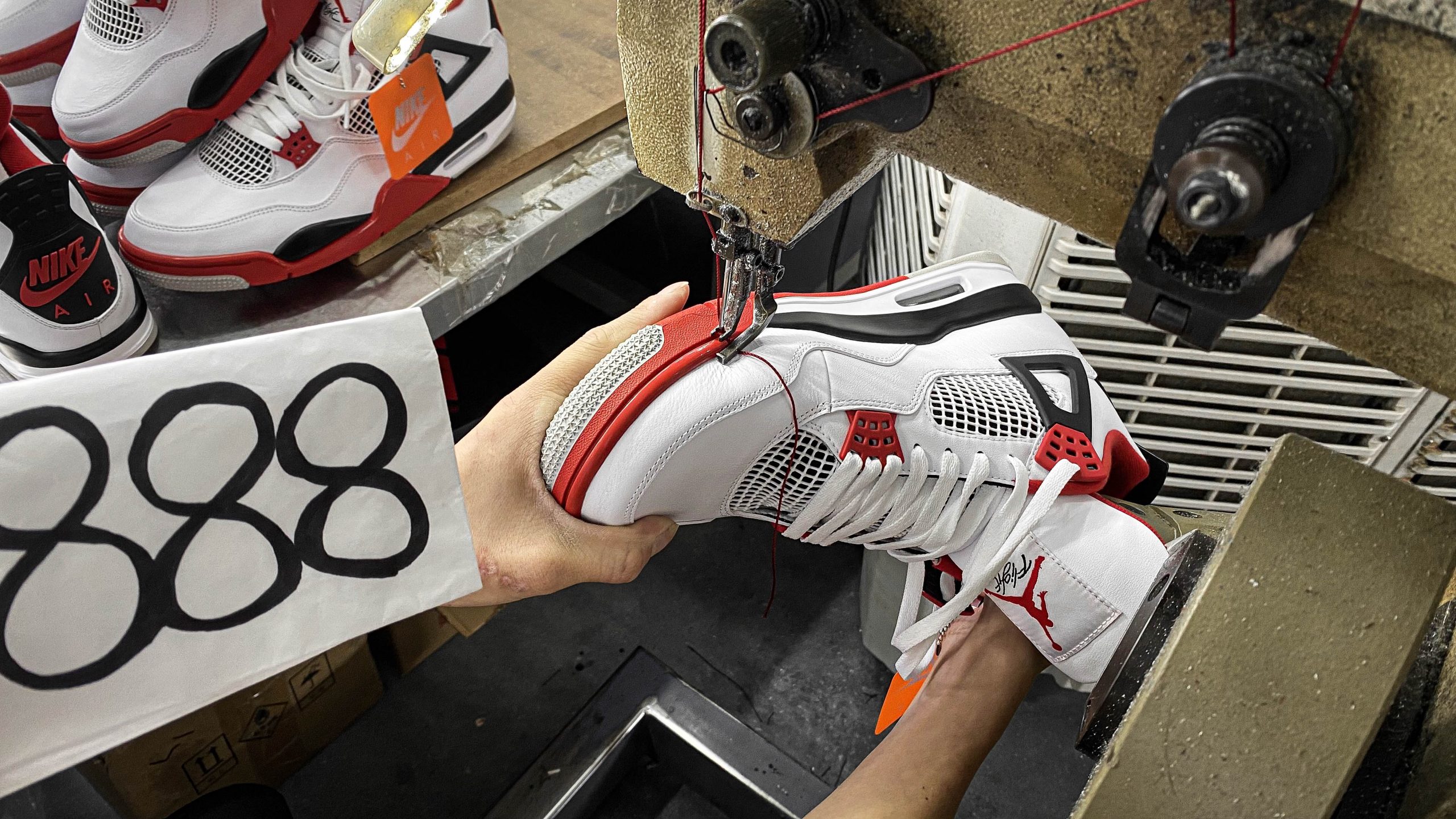 Jordan 4 Retro Fire Red 2020