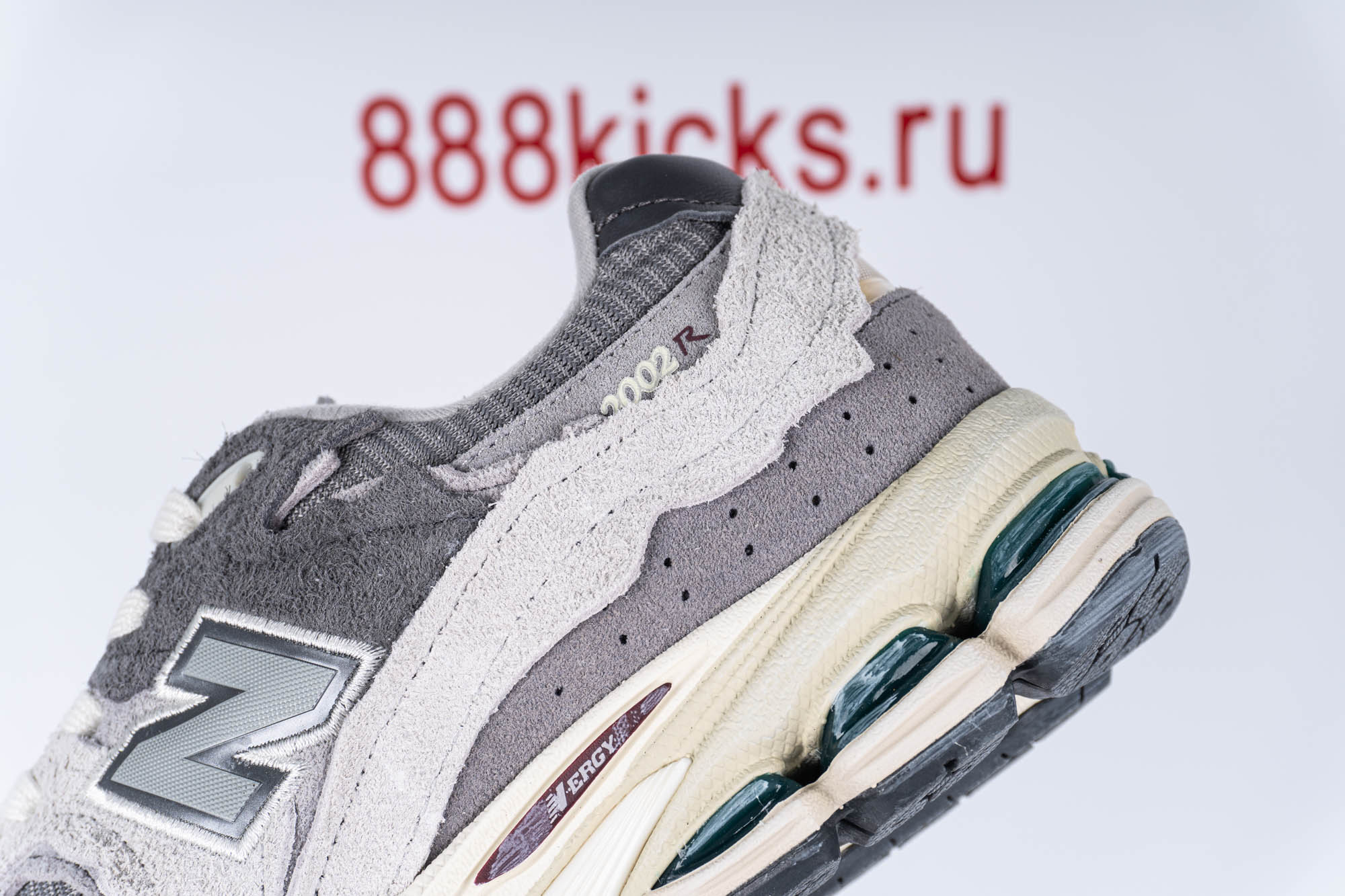 New Balance 2002R Protection Pack Rain Cloud