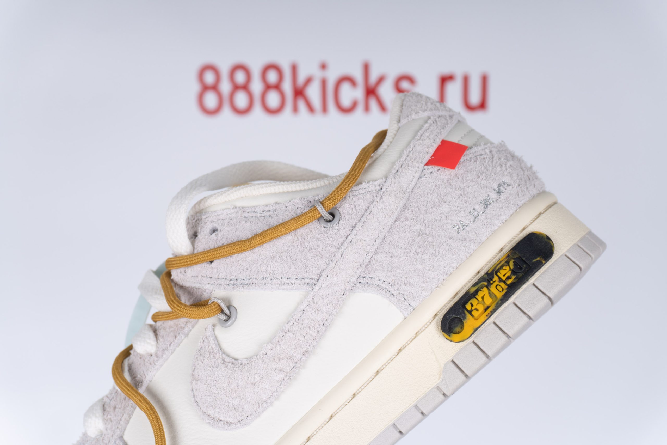 Nike Dunk Low Off-White Lot 37