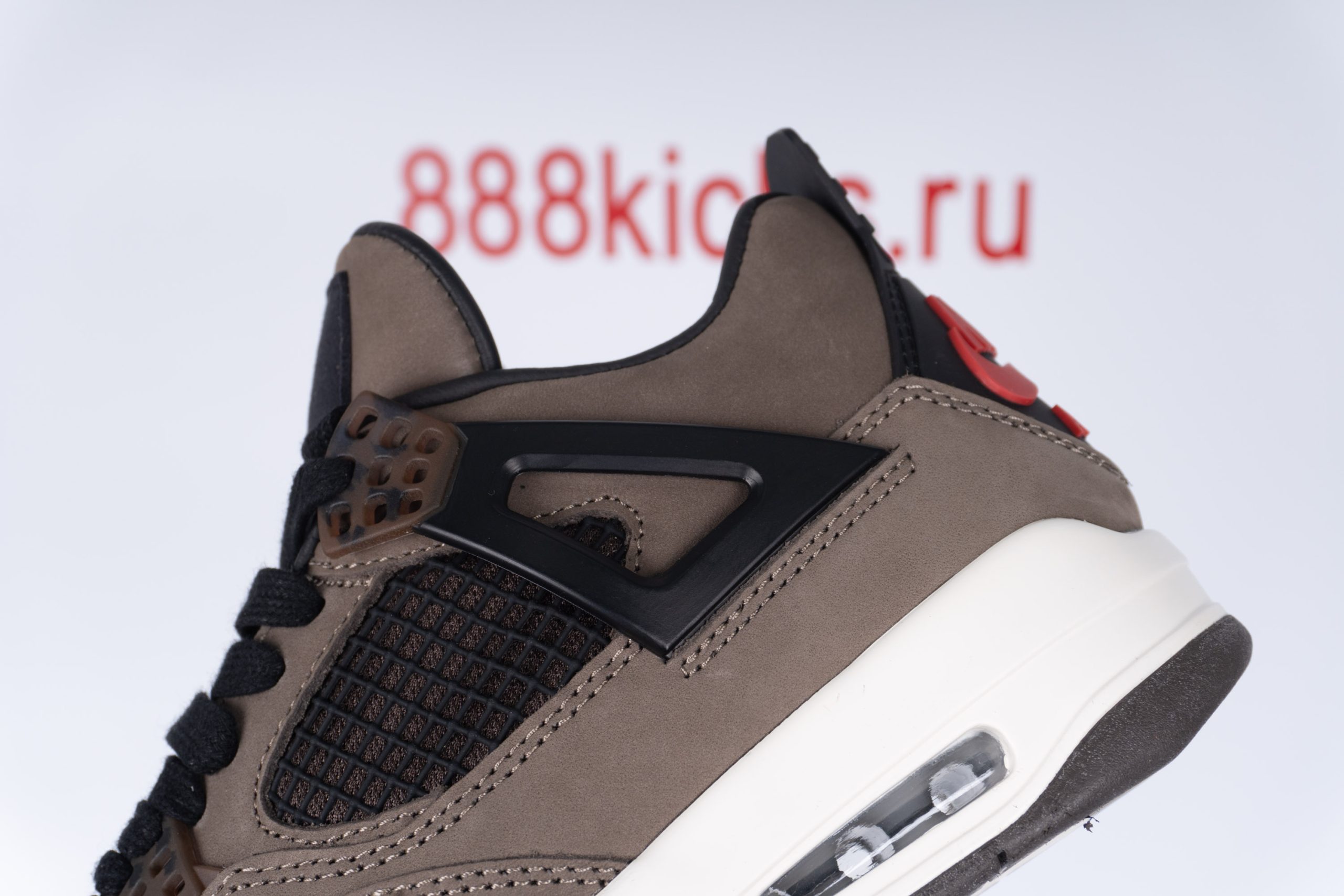Travis Scott x Air Jordan 4 Retro Brown