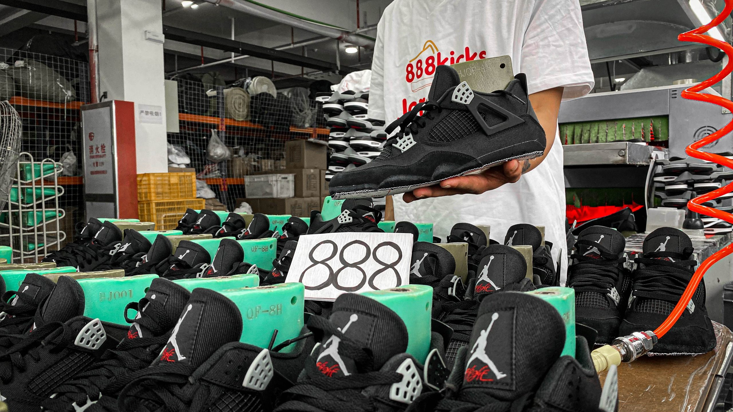 Jordan 4 Retro SE Black Canvas