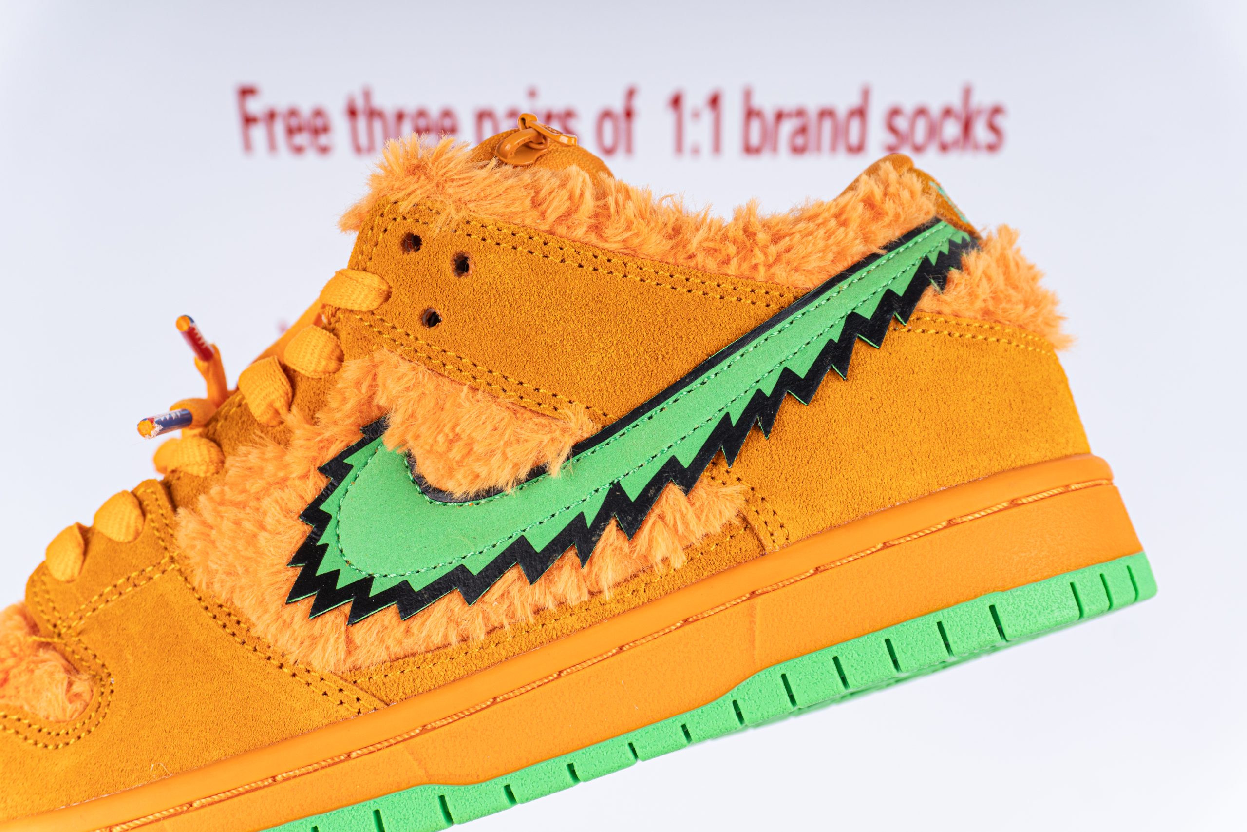 Nike SB Dunk Low Grateful Dead Bears Orange