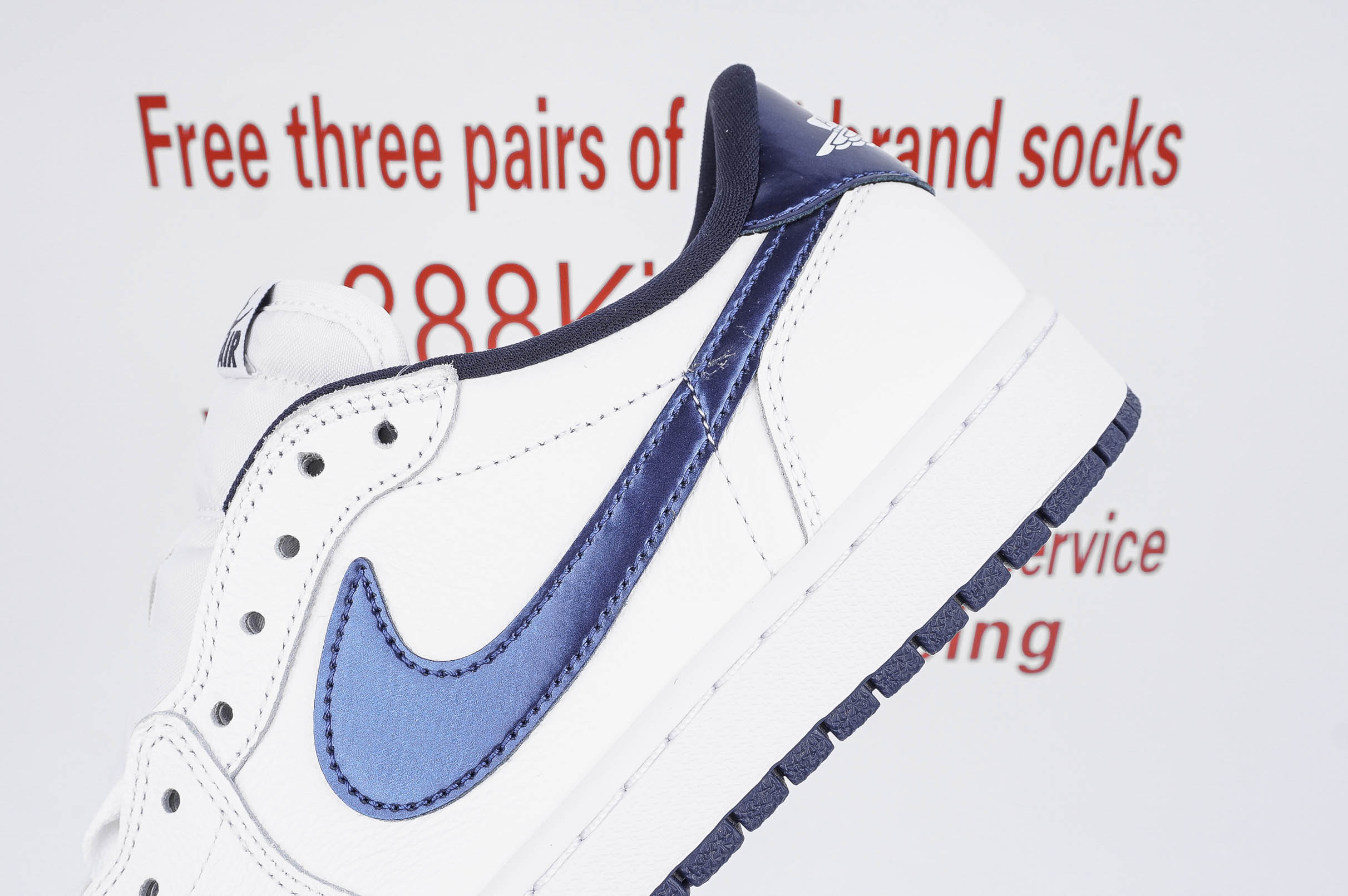 Jordan 1 Retro Low Metallic Blue