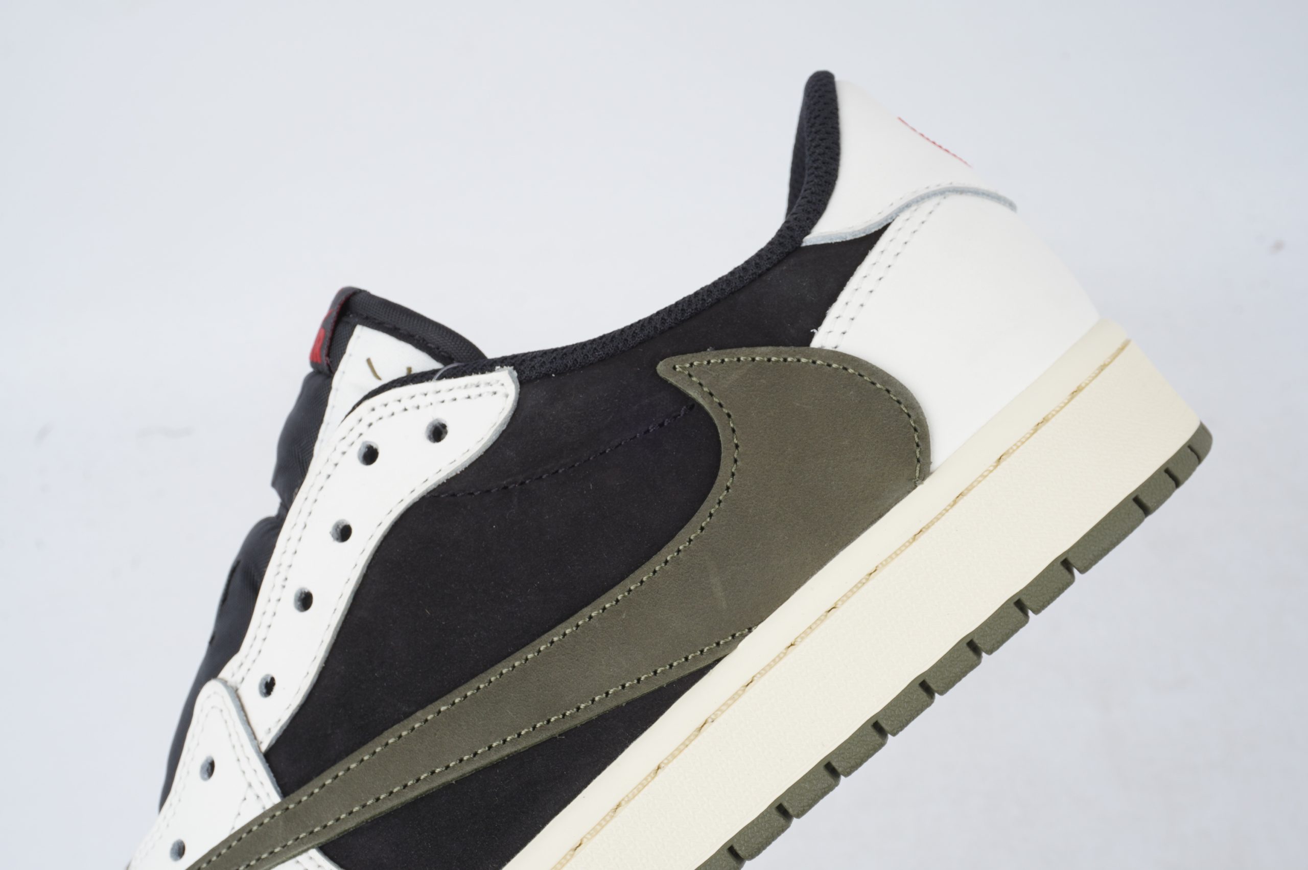 Jordan 1 Retro Low OG SP Travis Scott Olive