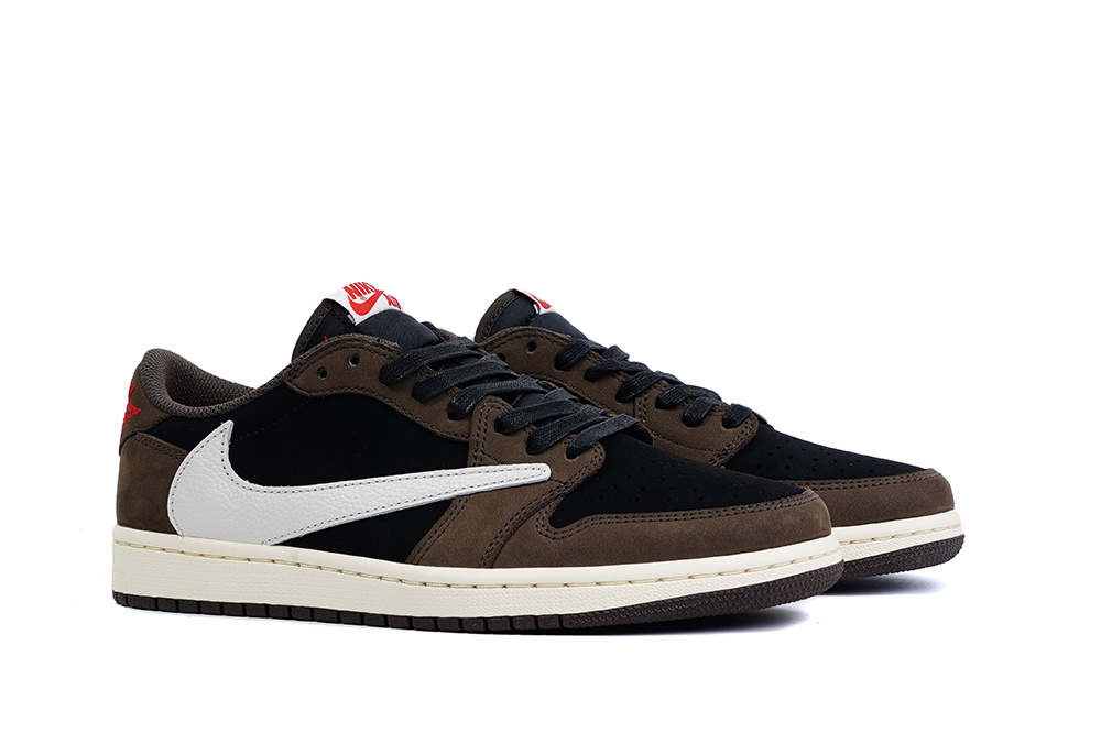 Jordan 1 Retro Low OG SP Travis Scott Brown